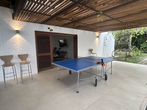 Espace jeux de la Villa Las Guacamayas : billard, ping-pong et barbecue
