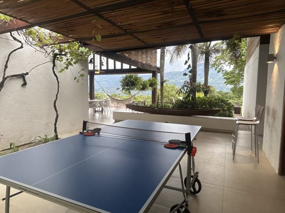 Espace jeux de la Villa Las Guacamayas : billard, ping-pong et barbecue